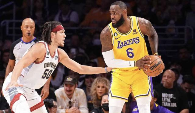 皇冠体育官网-詹姆斯坚持早上六点训练 备战生涯21赛季仍像新秀