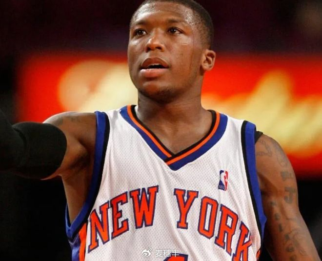 皇冠体育投注-终于完成换肾手术！重回扣篮大赛现场，他真的很励志|罗宾逊|NBA|波士顿凯尔特人队|米切尔-罗宾逊|菲尼克斯太阳队_新浪体育_新浪新闻