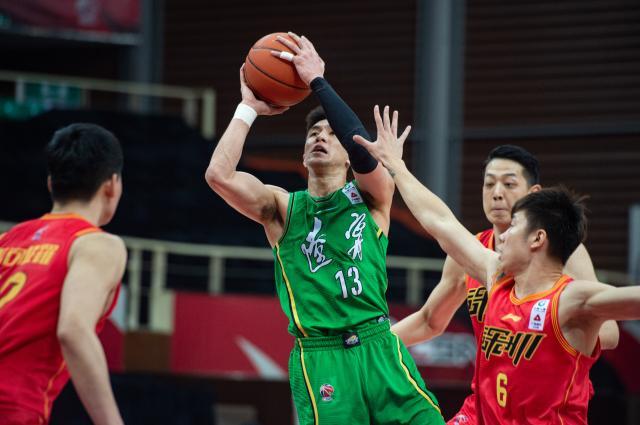 皇冠体育投注-稳就一个字!大韩郭少连线无解 阻击辽宁实在太难